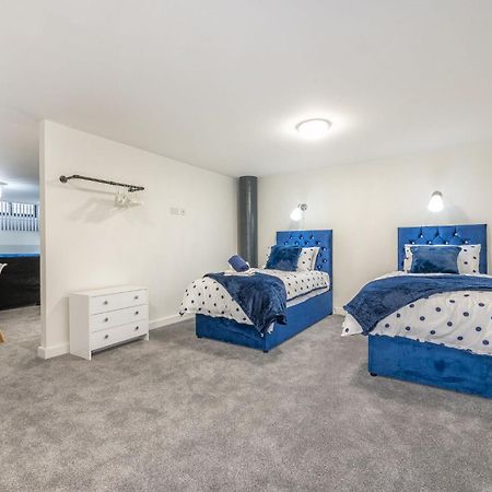 Ferienwohnung Basement Bliss Hideaway Bradford  Exterior foto