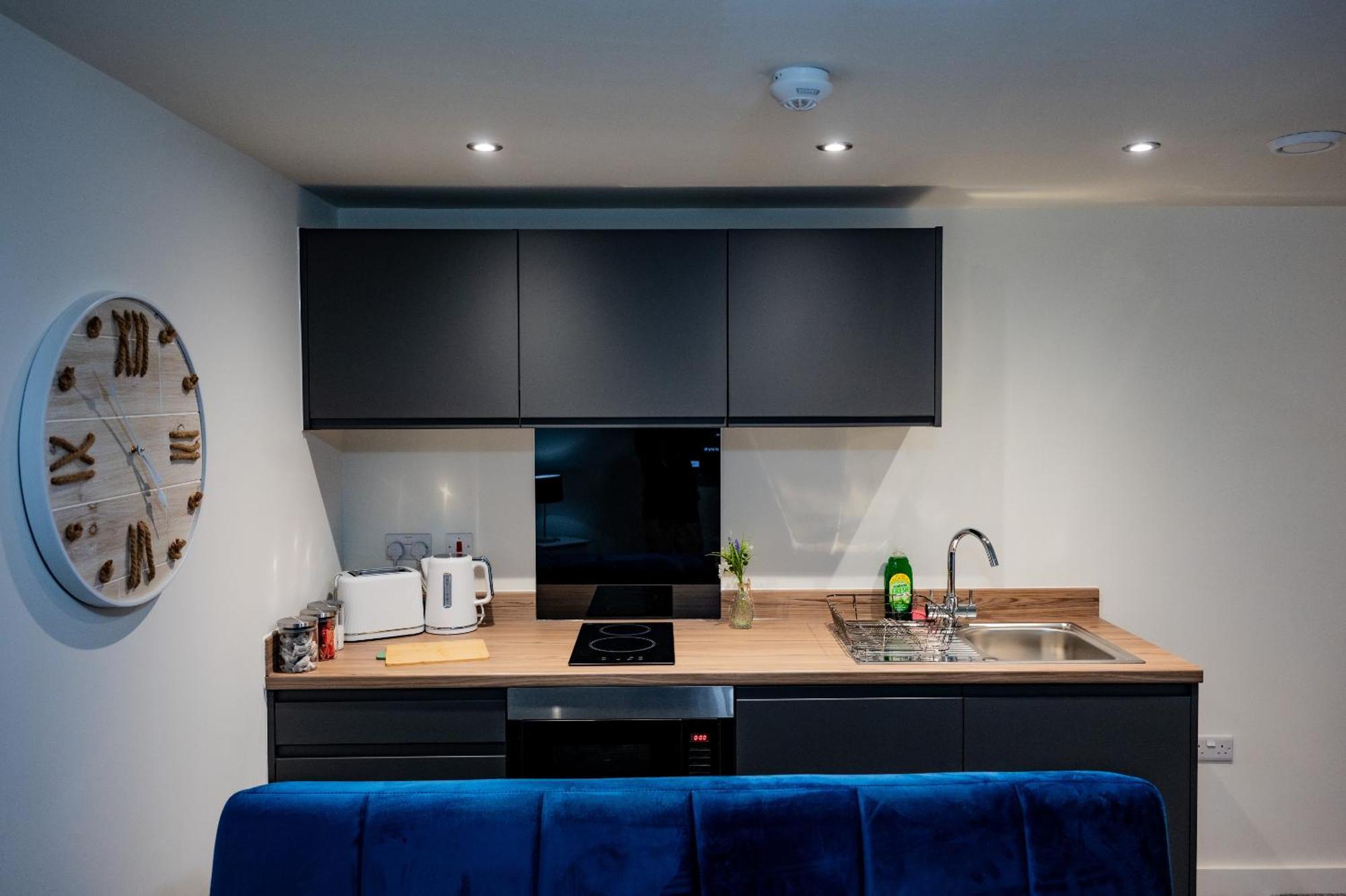 Ferienwohnung Basement Bliss Hideaway Bradford  Exterior foto